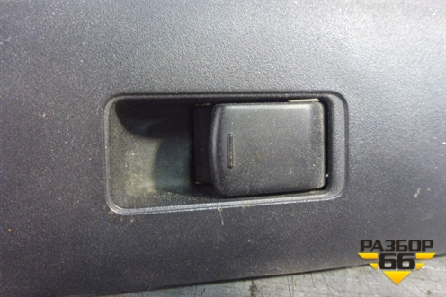 Кнопка стеклоподъёмника для Nissan Tiida (C11X) с 2004-2013г (Тиида)