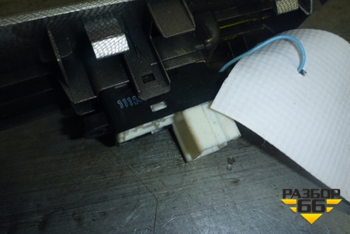 Кнопка стеклоподъёмника для Nissan Tiida (C11X) с 2004-2013г (Тиида)