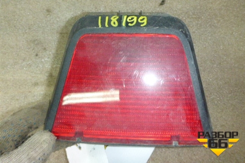 Фонарь задний стоп сигнал (8200211037) для Renault Logan с 2004-2015г (Логан)