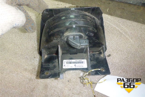 Фонарь задний стоп сигнал (8200211037) для Renault Logan с 2004-2015г (Логан)