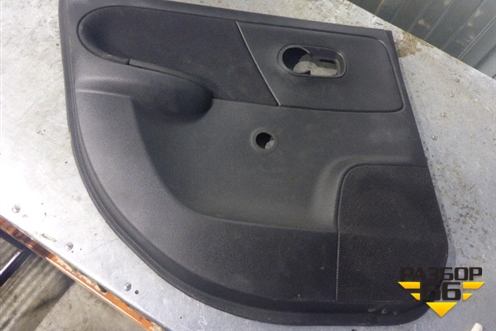 Обшивка двери задней левой под механику для Nissan Note (Е11) с 2005-2013г (Нот)