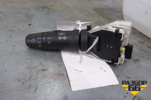 Переключатель поворотов для Nissan Note (Е11) с 2005-2013г (Нот)