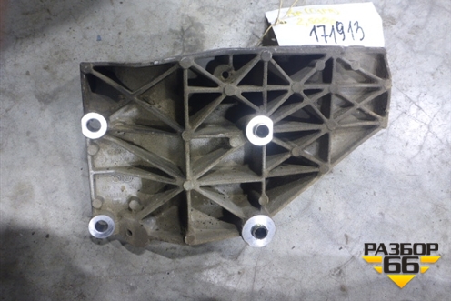 Кронштейн гидроусилителя (077260885M) для Volkswagen Touareg c 2002-2010г (Туарег)