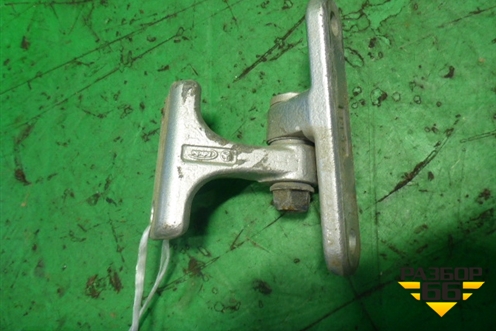 Петля двери задней правой верхняя (A2207300637) для Mercedes Benz S-Klass W220 с 1998-2005г (С)