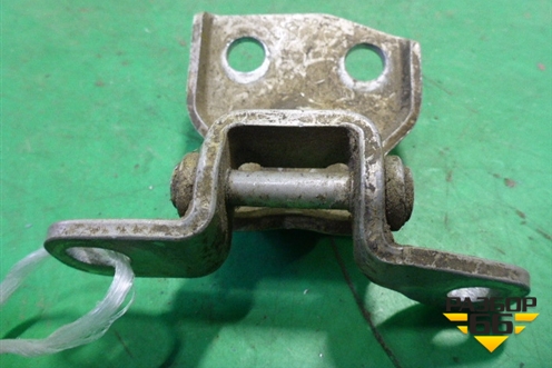 Петля двери задней правой нижняя (0K2A172240B) для Kia Spectra с 2001г (Спектра)