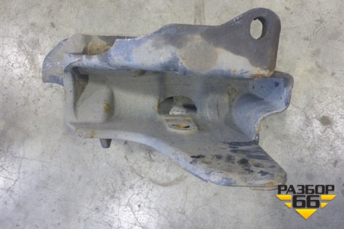 Кронштейн крепления передней рессоры (Правый передний) (5010615129) для Renault TRUCK Premium 2 с 2005-2013г (Премиум 2)