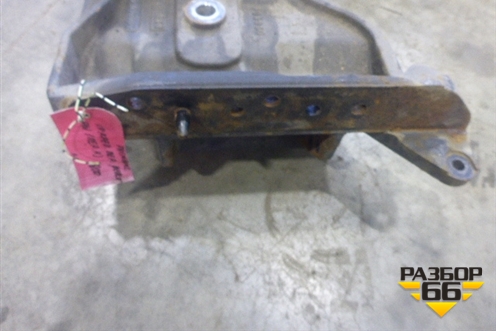 Кронштейн крепления передней рессоры (Правый передний) (5010615129) для Renault TRUCK Premium 2 с 2005-2013г (Премиум 2)