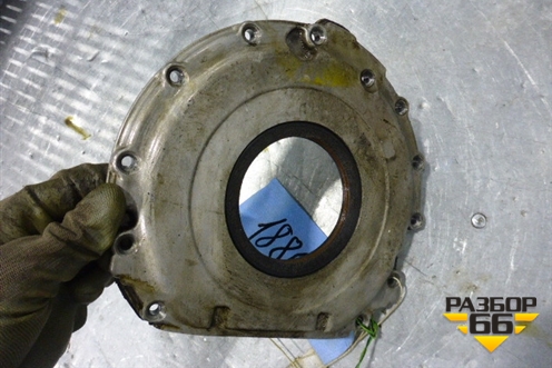 Крышка коленвала задняя (4.2л АКПП 8V AXQ) для Volkswagen Touareg c 2002-2010г (Туарег)