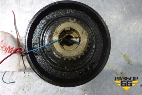 Шкив коленвала (4.2л V8 AXQ) для Volkswagen Touareg c 2002-2010г (Туарег)