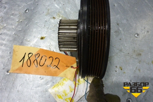 Шкив коленвала (4.2л V8 AXQ) для Volkswagen Touareg c 2002-2010г (Туарег)