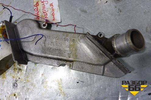 Корпус термостата (4.2л 8V AXQ) для Volkswagen Touareg c 2002-2010г (Туарег)