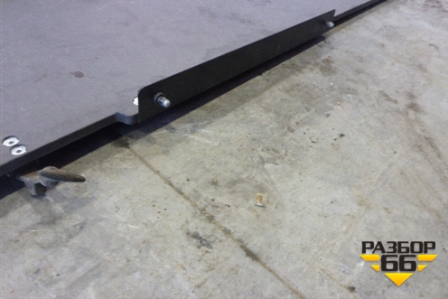 Спальник (нижняя часть) для Mercedes Benz TRUCK Axor 2 с 2004г (Аксор)