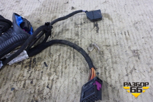 Проводка двери задней левой для Audi A8 с 2002-2010г (А8)