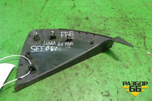 Накладка на торпедо (боковая правая) для Ford Focus 3 с 2011г (Фокус)