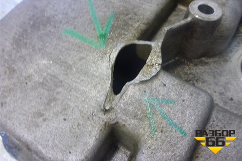 Крышка головки блока клапанная (1.4л МКПП CR14) для Nissan Note (Е11) с 2005-2013г (Нот)