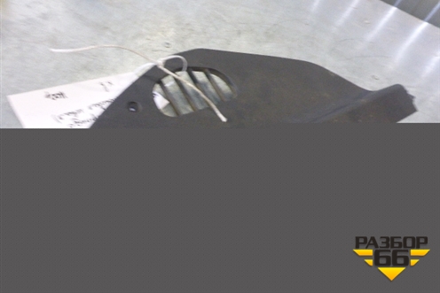 Накладка на торпедо  (Левая боковая) (A9406802706) для Mercedes Benz TRUCK Axor 2 с 2004г (Аксор)