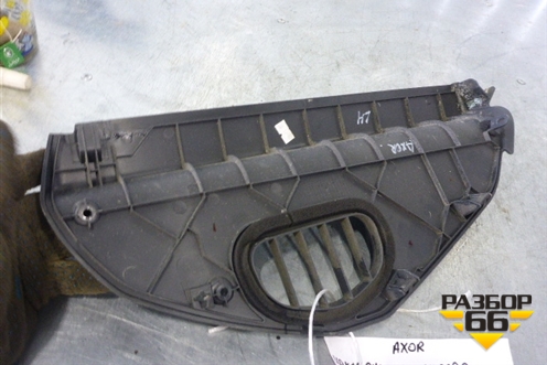Накладка на торпедо  (Левая боковая) (A9406802706) для Mercedes Benz TRUCK Axor 2 с 2004г (Аксор)