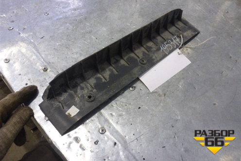 Накладка порога внутренняя левая  (Передняя часть) (A9736840121) для Mercedes Benz TRUCK Axor 2 с 2004г (Аксор)