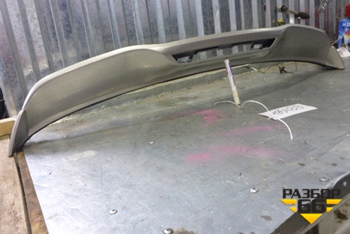 Спойлер на дверь багажника (7P5827934E) для Porsche Cayenne с 2010-2017г (Каен)