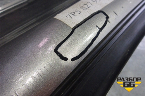 Спойлер на дверь багажника (7P5827934E) для Porsche Cayenne с 2010-2017г (Каен)