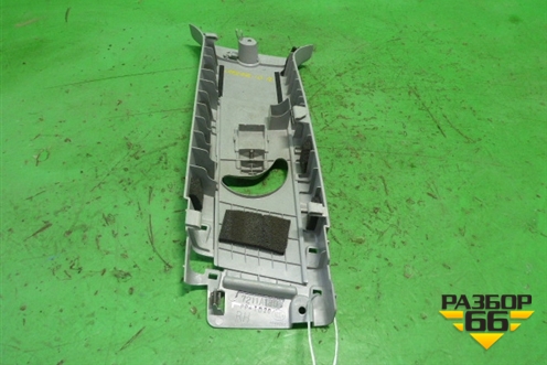 Обшивка стойки центральная верхняя правая (7211A180) для Mitsubishi Lancer-X с 2007г (Лансер)