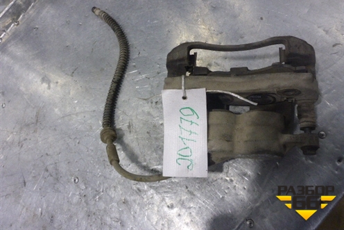 Суппорт передний правый для Volkswagen Amarok с 2010г (Амарок)