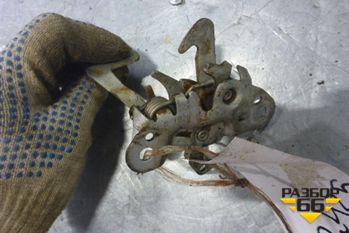 Замок капота для Peugeot Partner с 2002-2010г (Партнер)