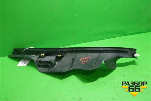Обшивка стойки задняя нижняя правая (6Y9867768) для Skoda Fabia с 1999-2007г (Фабия)