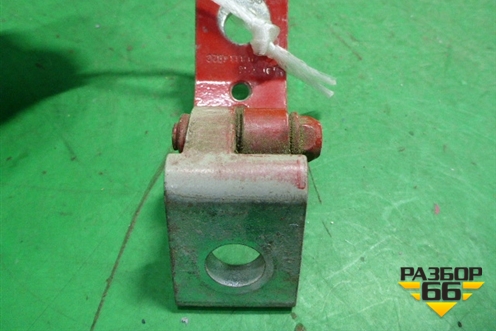 Петля двери передней правой нижняя (6Y0831412C) для Skoda Fabia с 1999-2007г (Фабия)