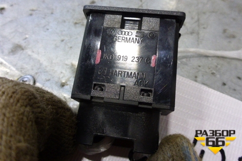 Выключатель пассажирской AIR BAG (1K0919237C) для Volkswagen Touareg c 2002-2010г (Туарег)