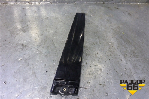 Накладка стойки (центральной левой) для Volkswagen Touareg c 2002-2010г (Туарег)