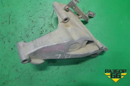 Кронштейн двигателя левый (070199307B) для Volkswagen Touareg c 2002-2010г (Туарег)