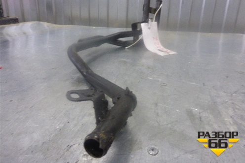 Трубки системы охлаждения для Volkswagen Touareg c 2002-2010г (Туарег)