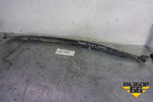 Кронштейн заднего бампера центральный (7L6807863B) для Volkswagen Touareg c 2002-2010г (Туарег)