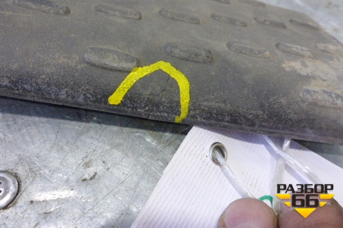 Накладка переднего бампера  (Нижняя подножка) (5010578344) для Renault TRUCK Premium 2 с 2005-2013г (Премиум 2)