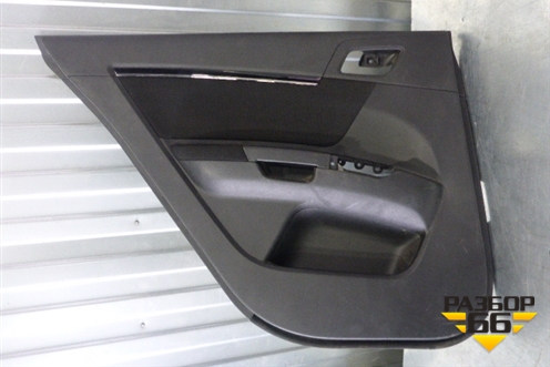 Обшивка двери задней левой под электрику (седан) для Geely Emgrand (EC7) с 2009-2016г (Эмгранд)