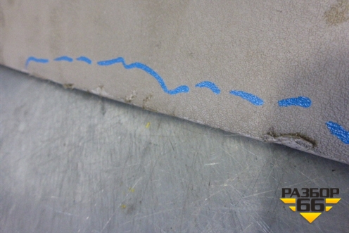 Обшивка стойки лобового стекла левая  (5010605333) для Renault TRUCK Premium 2 с 2005-2013г (Премиум 2)