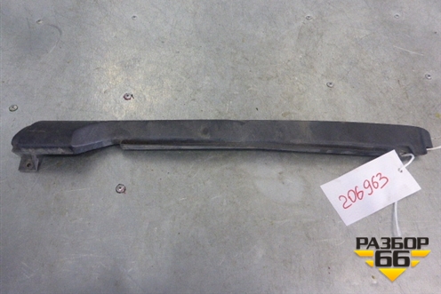 Решетка стеклоочистителей левая (5010225825) для Renault TRUCK Premium 2 с 2005-2013г (Премиум 2)