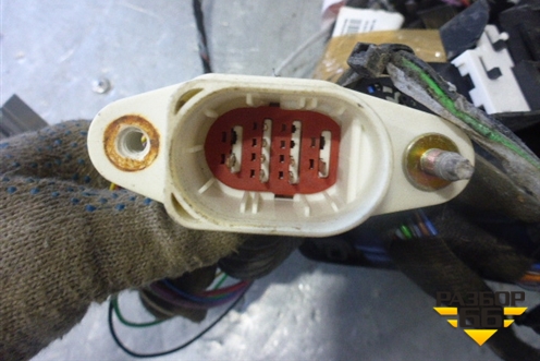 Проводка двери передней правой для Volvo XC90 с 2002-2015г (ХС90)