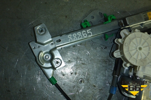 Стеклоподъёмник электрический двери левой  (А9737200346) для Mercedes Benz TRUCK Axor 2 с 2004г (Аксор)