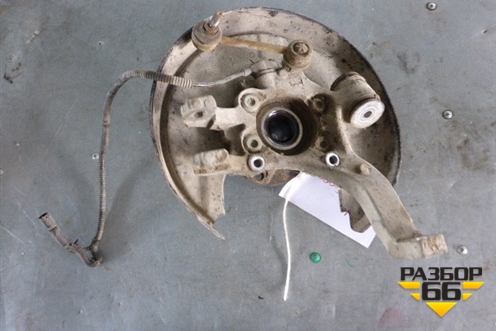 Кулак задний левый (4.2л 4WD) для Audi A8 с 1998-2003г (А8)