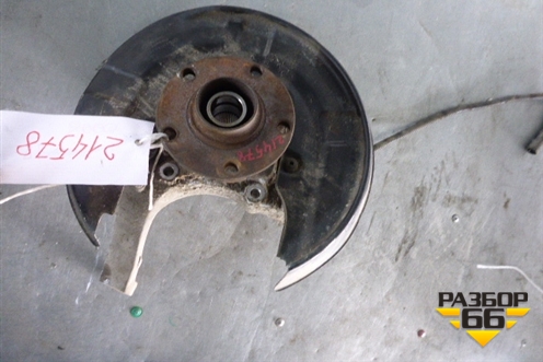 Кулак задний левый (4.2л 4WD) для Audi A8 с 1998-2003г (А8)