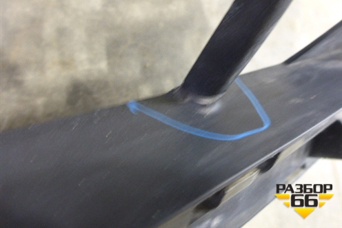 Решетка в передний бампер центральная (после 2012г) (A2048856823) для Mercedes Benz GLK-Klass X204 с 2008г (ГЛК)