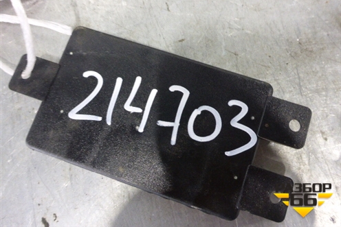 Антенна электрическая (усилитель) (4D0035530C) для Audi A8 с 1998-2003г (А8)