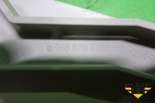 Обшивка стойки центральная верхняя правая (9656760780) для Peugeot 308 с 2007-2014г