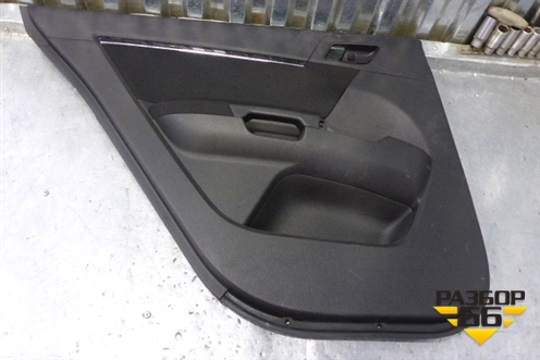 Обшивка двери задней левой под электрику (седан) для Geely Emgrand (EC7) с 2009-2016г (Эмгранд)