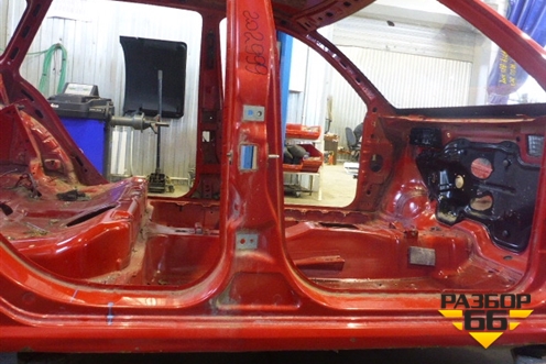 Порог со стойкой правый (универсал) для Skoda Fabia с 1999-2007г (Фабия)