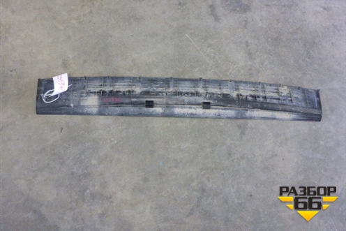 Накладка заднего бампера (до 2012г) (5216260040) для Toyota Land Cruiser (200) с 2008г (Ленд Крузер)