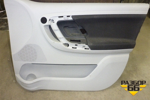 Обшивка двери передней правой под электрику (5J0867012) для Skoda Fabia с 2007-2014г (Фабия)