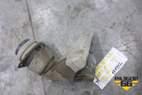 Опора двигателя (с кронштейном) (7L6199131A) для Volkswagen Touareg c 2002-2010г (Туарег)